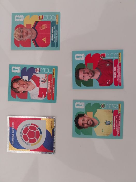 Vendo cromos da Copa 2026