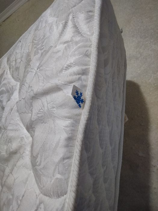 Матрац б/у 160х200см