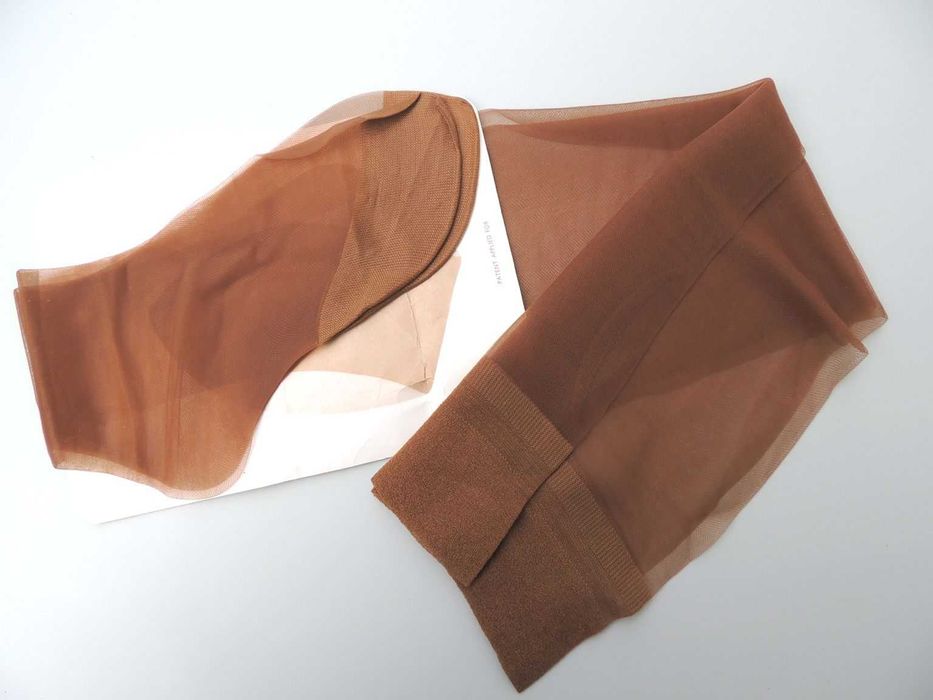 Cienkie nylonowe pończochy "Pretty Polly"