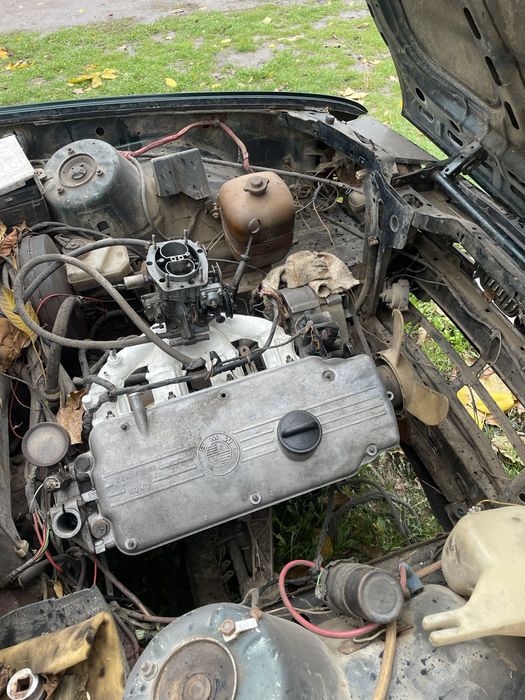 Bmw e30 1.8 (Не на ходу)