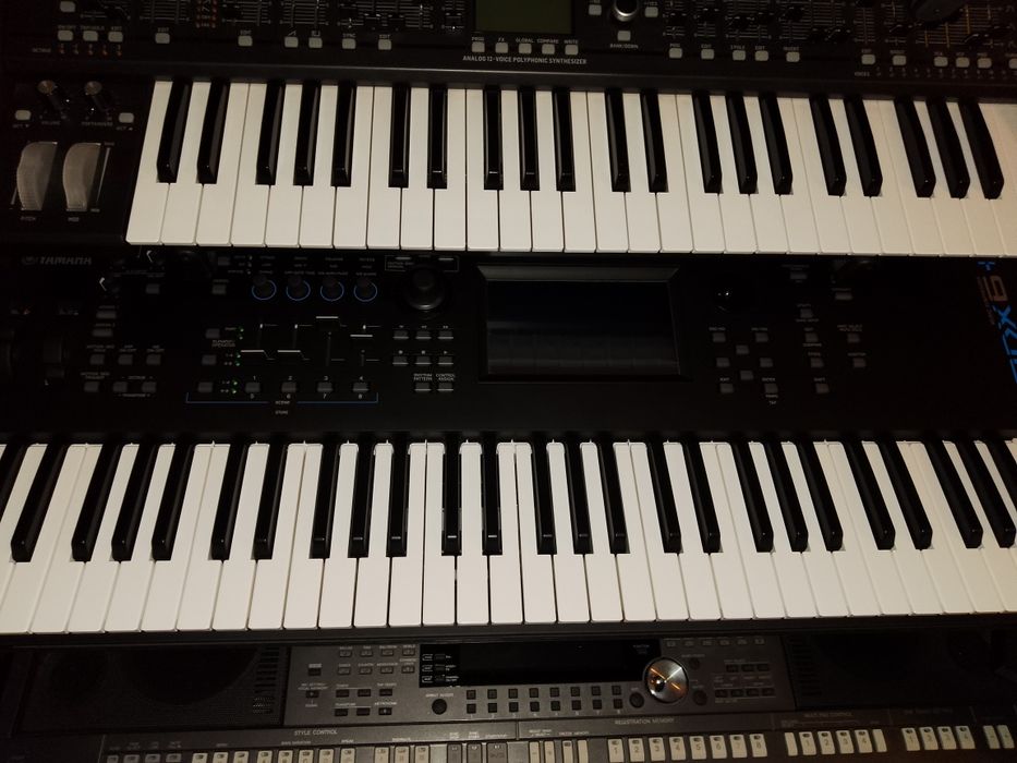 Yamaha MODX6+ nowoczesny następca DX7/DX7 IID