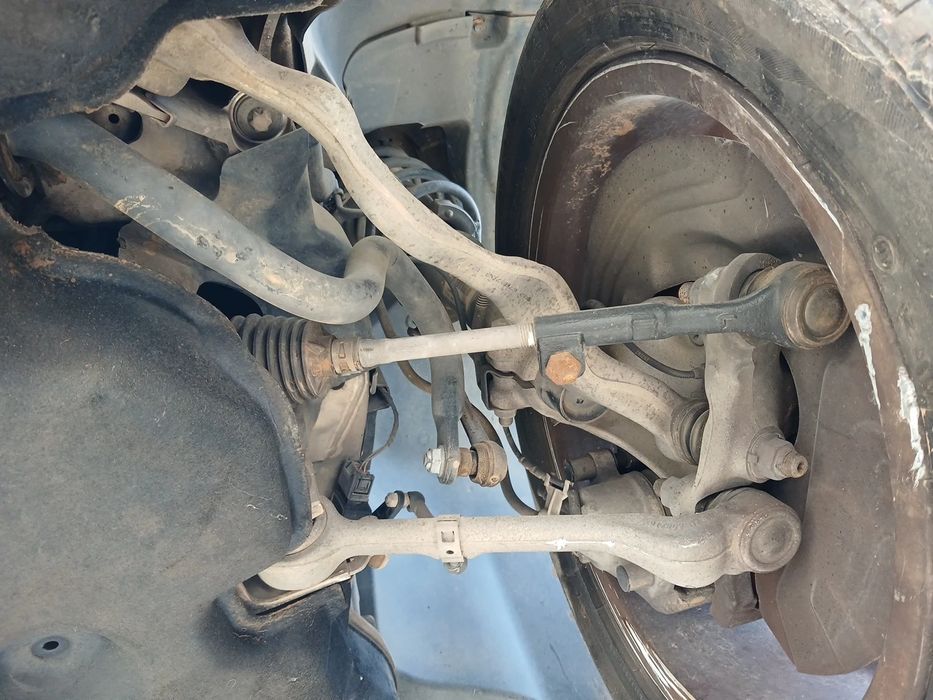 Braço de suspensão frente esquerdo BMW X1 (E84)