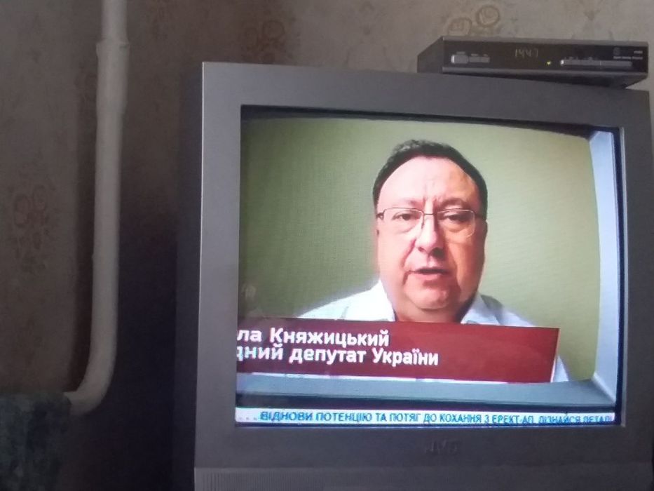 Продам телевизор JVC AV-2106TE