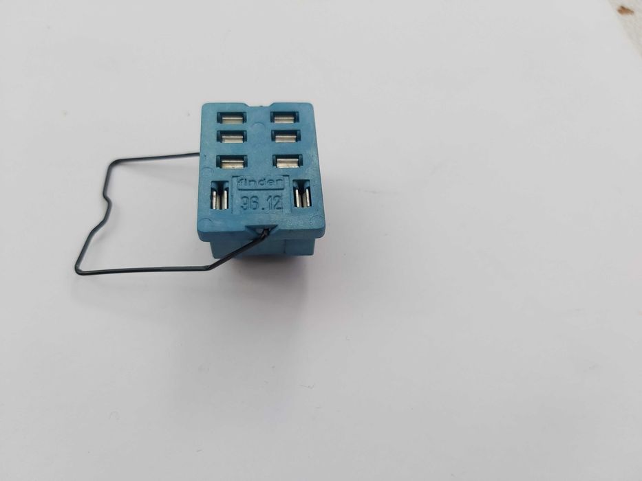 Relé Finder 12A-250Vac DC24V - Type 56.32