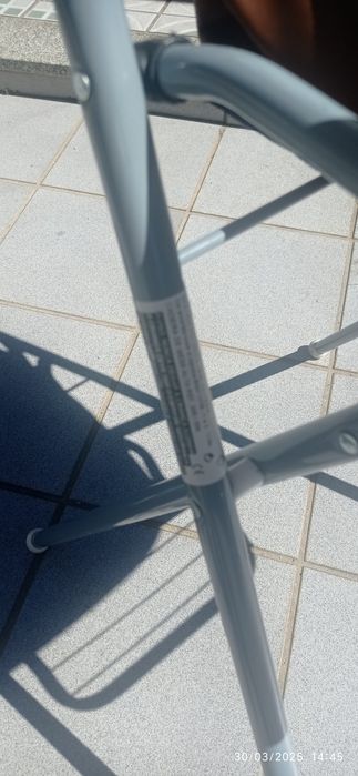 Cadeira criança/mesa impecável