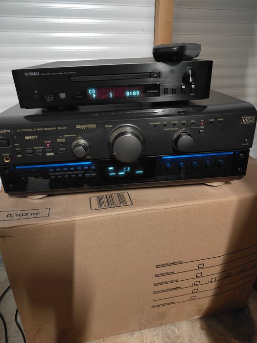 Technics SA-AX7 amplituner.