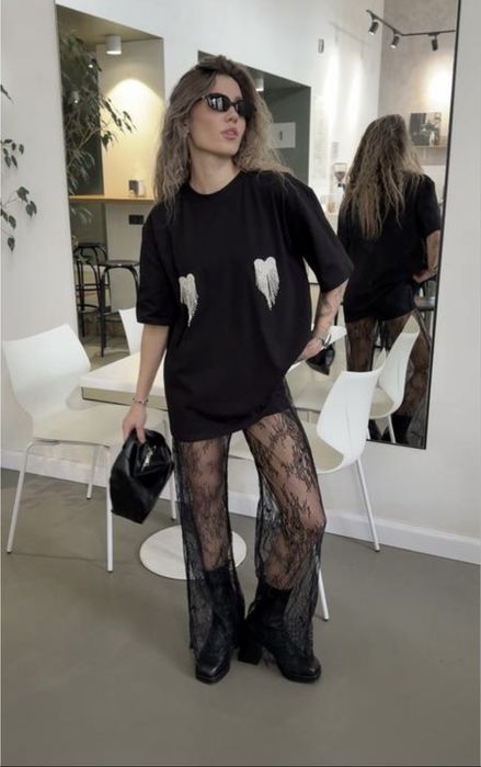 Футболка з серцями