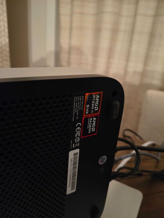 PC MinisForum Rizen 9 AI 64 gb Ram