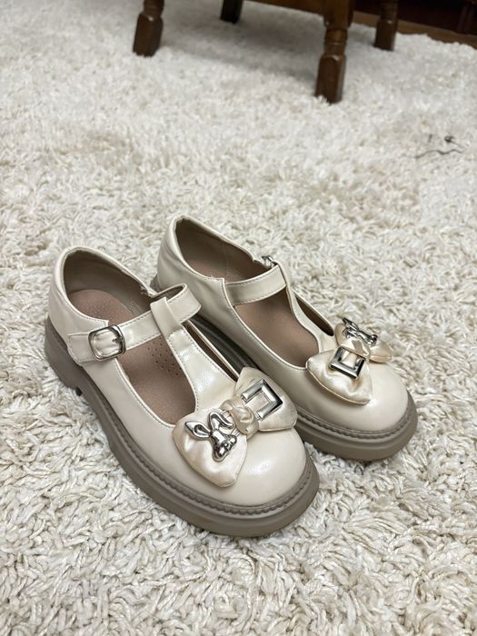 Дитячі лофери , туфлі