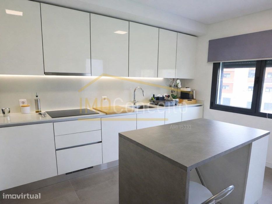 Apartamento T2 como Novo | TERRAÇO COM CHURRASQUEIRA - GARAGEM | Ex...