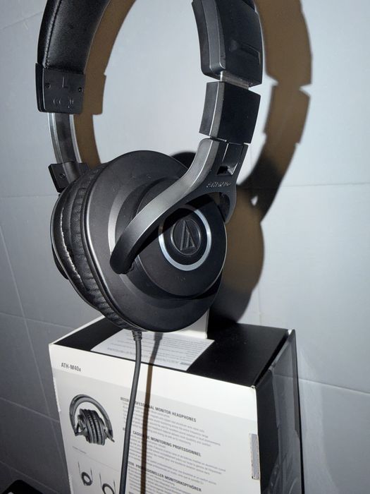 HEADPHONES AUDIO-TECHNICA ATH-M40x - NOVO