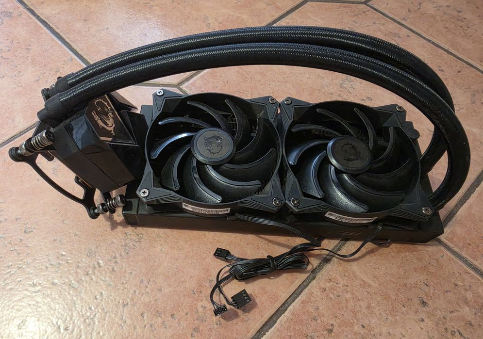 Chłodzenie wodne MSI MAG Coreliquid P240