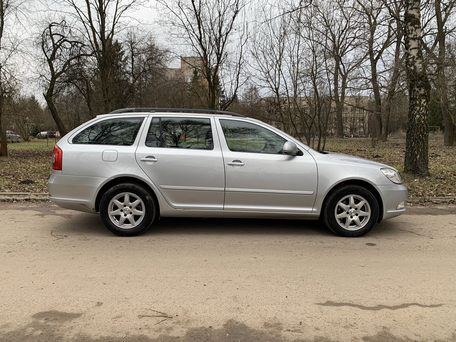 Шкода А 5 2.0 Дизель ,Автомат