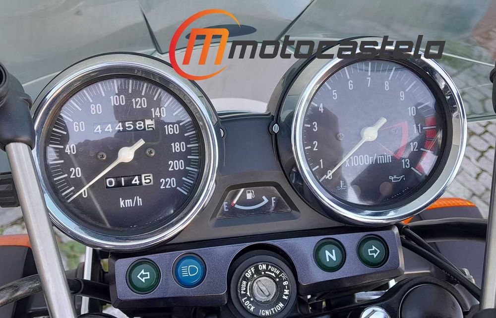 Kawasaki ER-5 (ER 500)