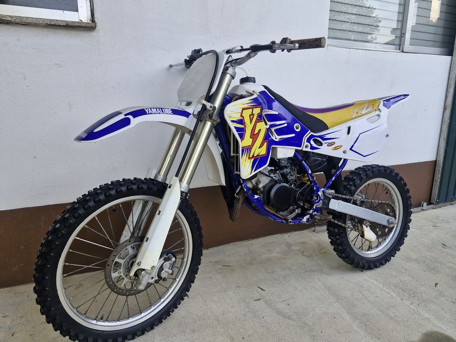 Yamaha yz 80  (roda grande)