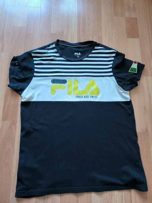 Футболка Fila розмір M
