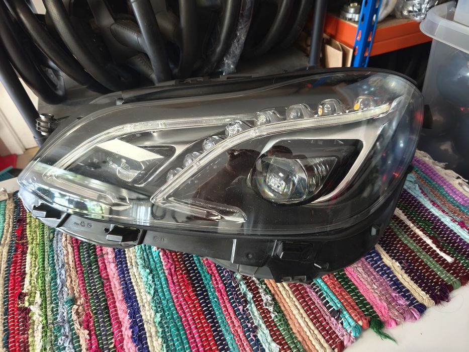 Farol esquerdo full Led ILS MERCEDES classe E w212 facelift