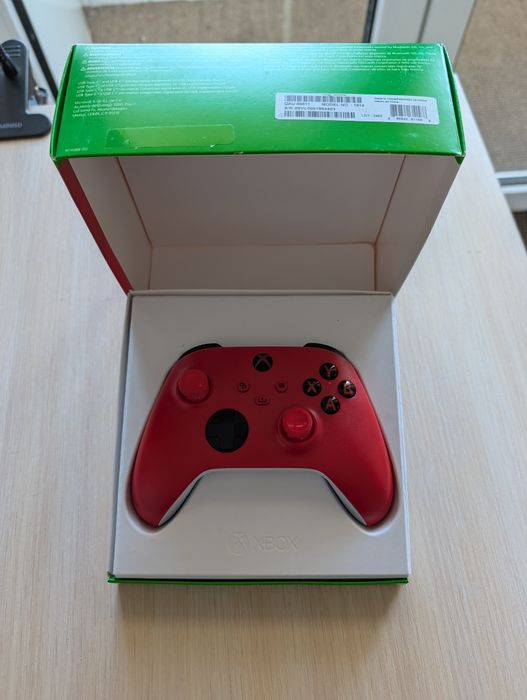 Геймпад Microsoft Xbox Series X|S Wireless Controller Pulse red