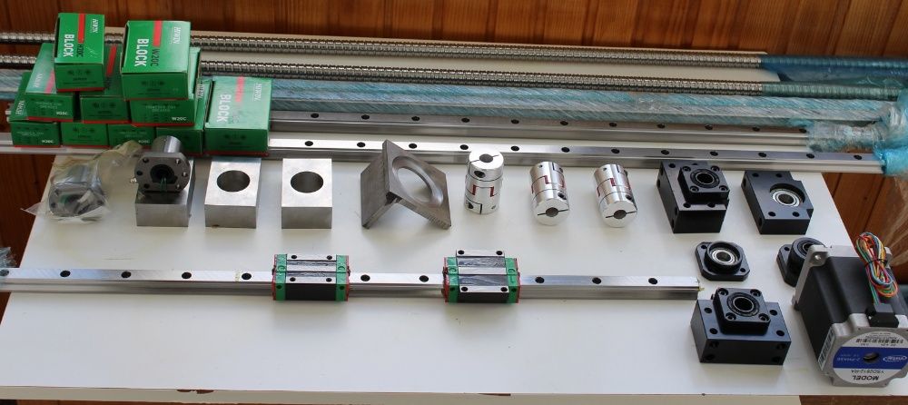 Guias Hiwin, PMI, veios, rack helicoidal, fuso esferas