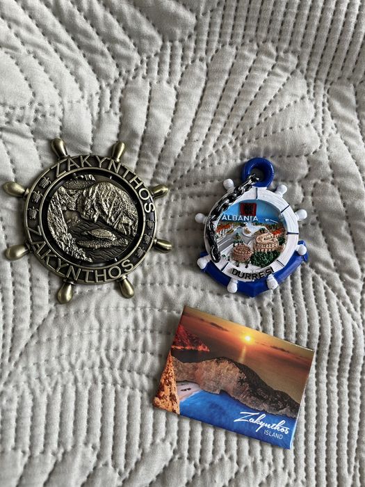 Magnesy na lodówkę z miejscowosci turystycznych