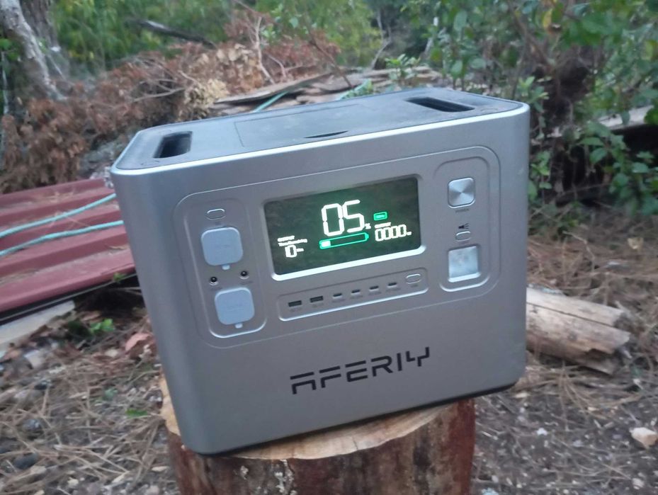 Estação de energia Aferiy P280 -  2048Wh Capacidade + Painel Solar Dobrável de 400W/h