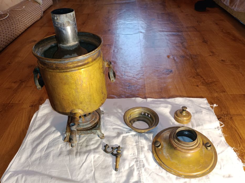 Самовар на дровах Тула Баташевы 19 век 10 медалей