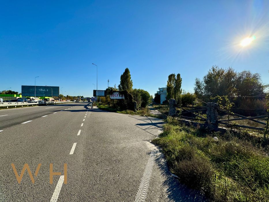 Продаж Готель 3070m², 53 сот, Озеро, Підгірці