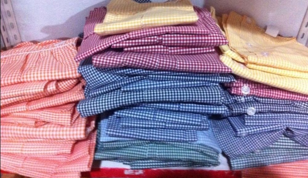 Bibes e Panamás escolares,nomes bordados na loja Gugu Dada, Moscavide