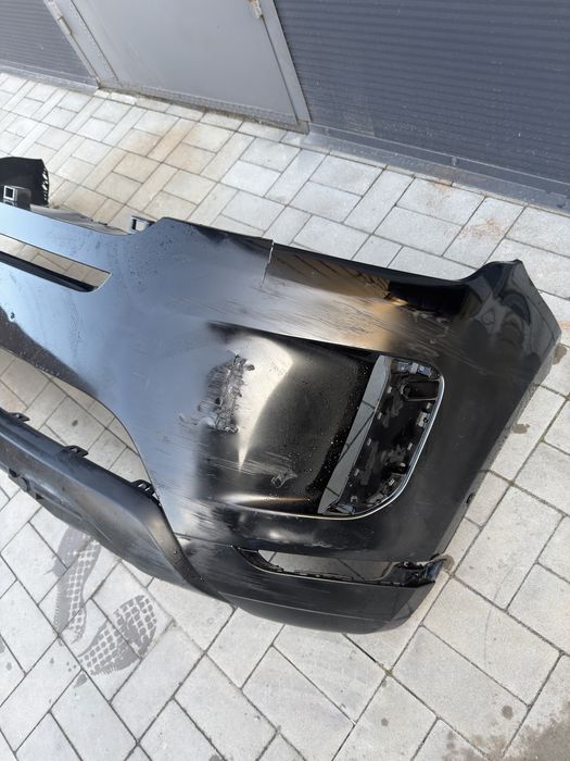 Бампер передній Range Rover Evoque lr551