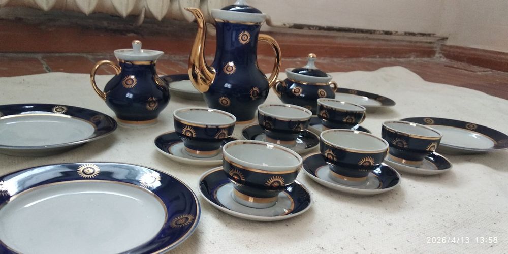 Чайный сервиз на 6 персон