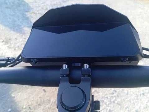 Kukirin G4 Max ładowarka i kask w zestawie