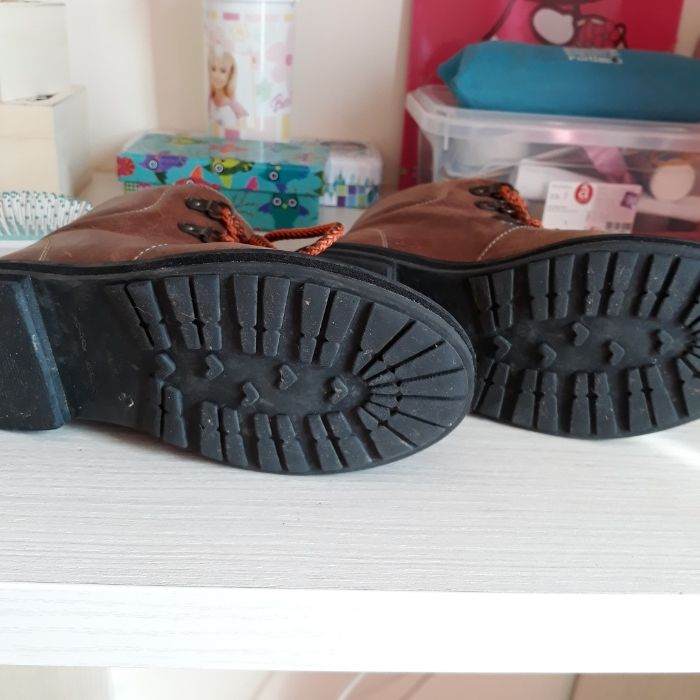 Botas e botins em pele, menina, tam. 31 e 32