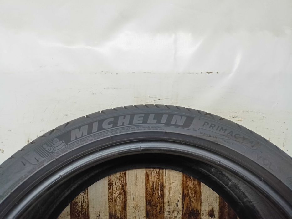 Michelin Primacy 4 235/40/19 2023r. 96W 6,5mm (1899)