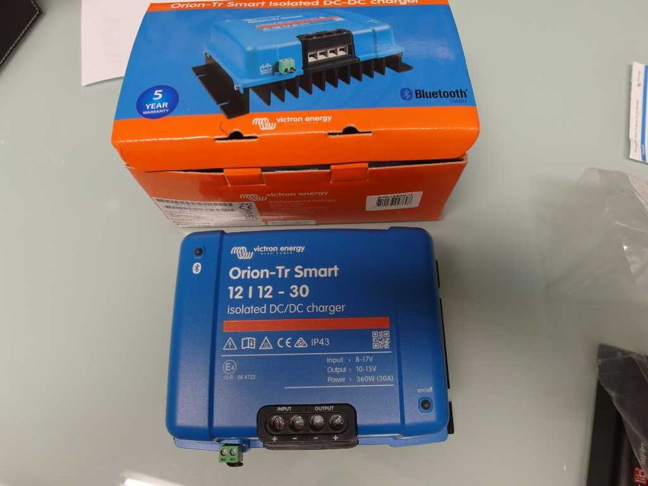 Carregador bateria Autocaravana Victron 30 A