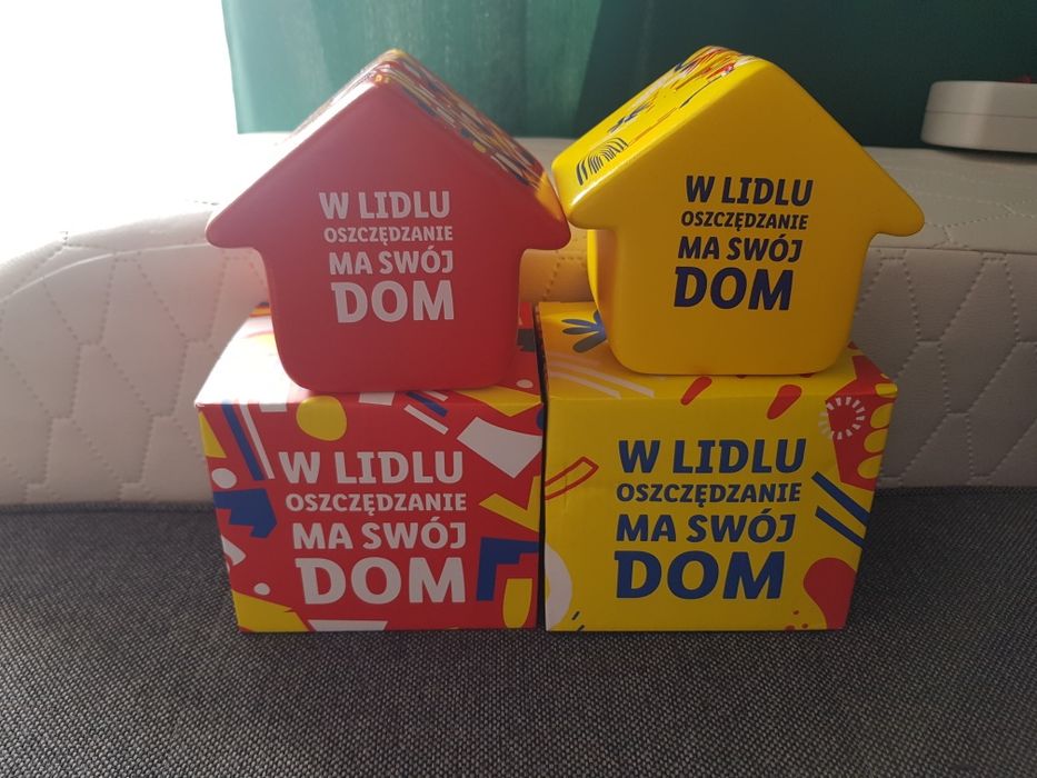 Witam Posiadam na sprzedaż 2 Nowe skarbonki z Lidla