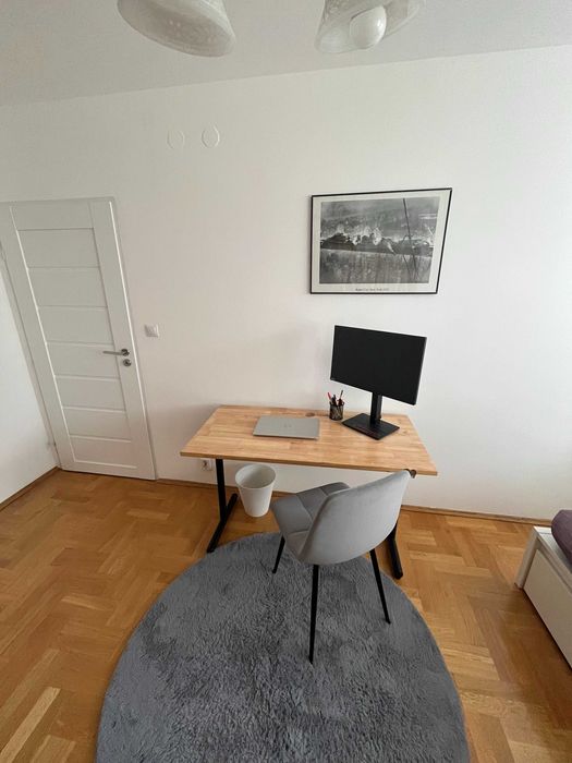 Kraków | Duży, ładny pokój dla osoby pracującej | Super lokalizacja