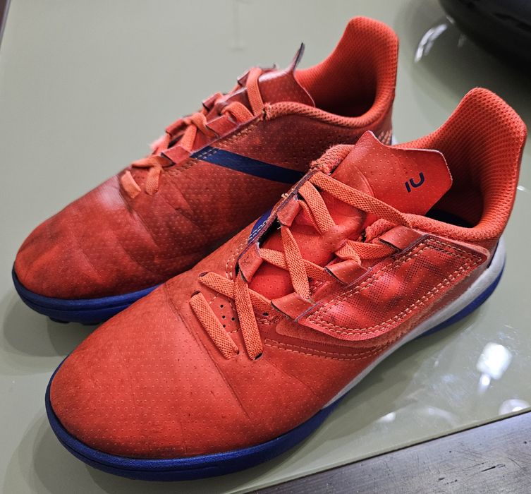 Chuteiras futebol Kipsta turf