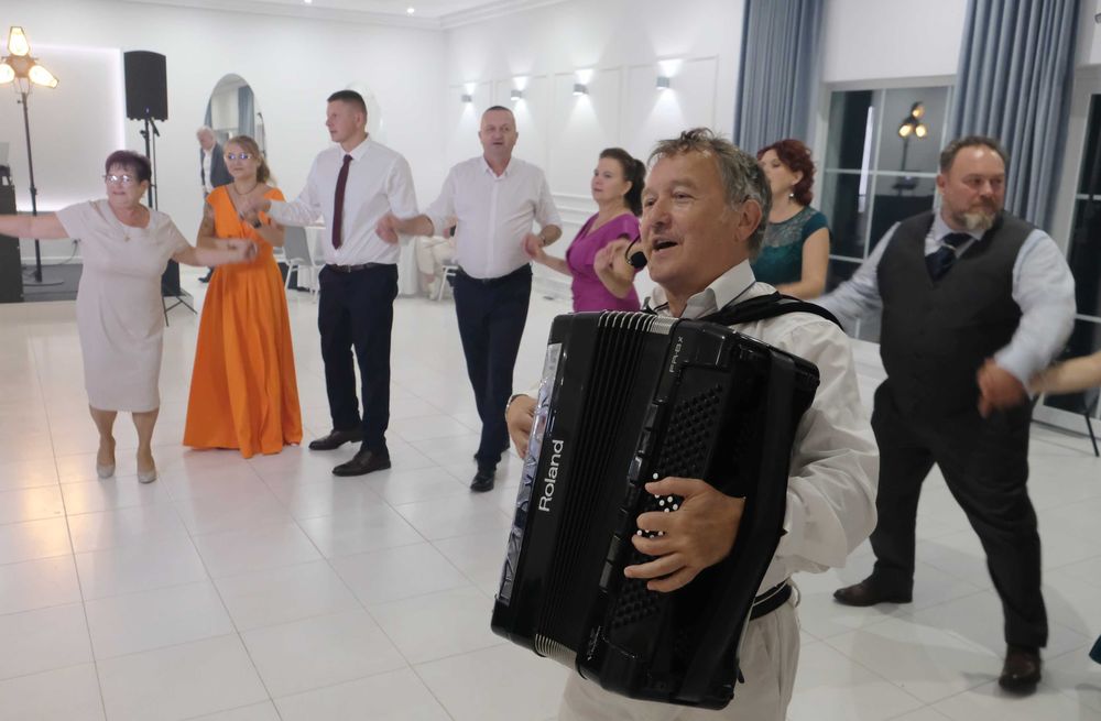 Akordeonista na imprezy