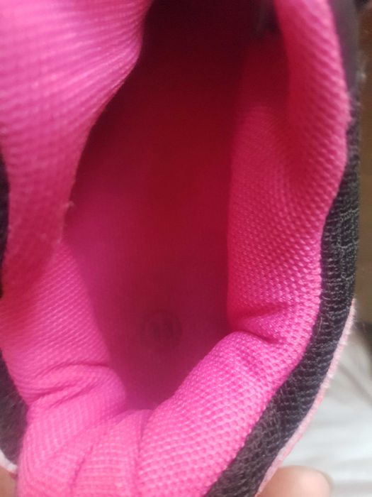 Buty sportowe dla dziewczynki