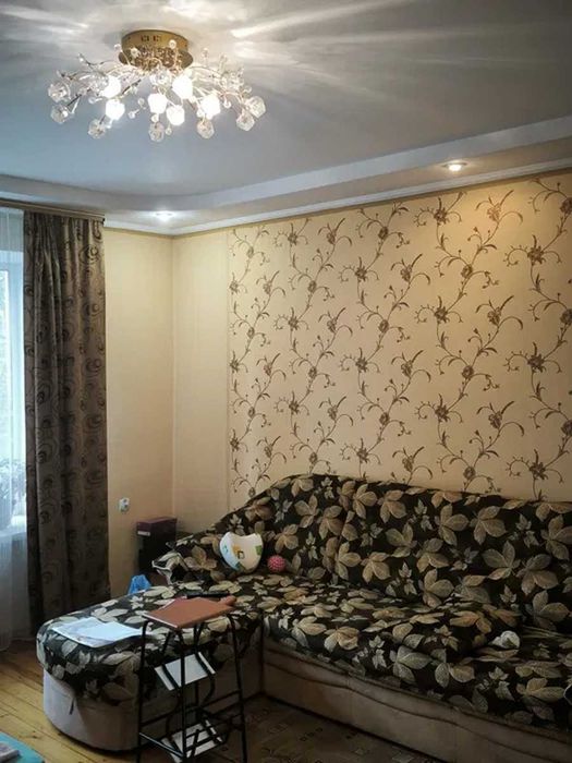 Продається 2-кімнатна кв, центр Шевченківського району (213-373-556)