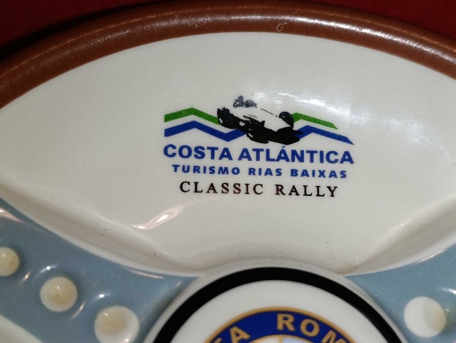 Despeja Bolsos Cinzeiro Alfa Romeo
