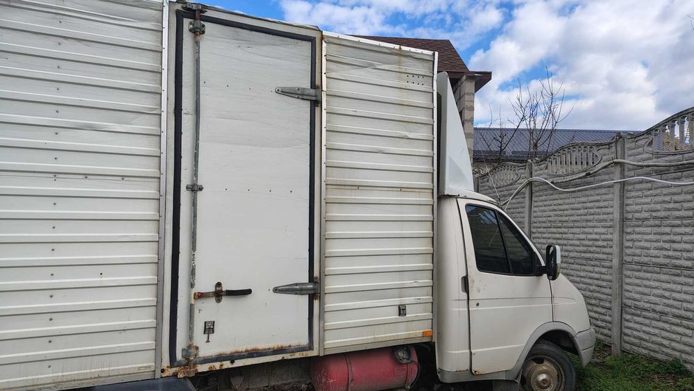 Продам автомобиль "газель"