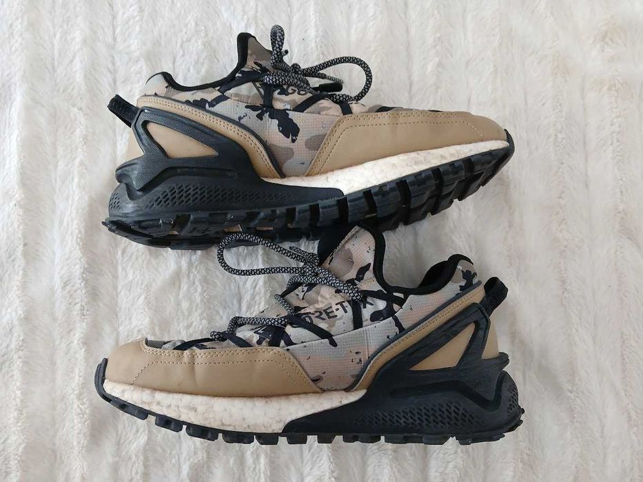 Adidas ZX2K Boost GTX 42 1/2 Gore Tex