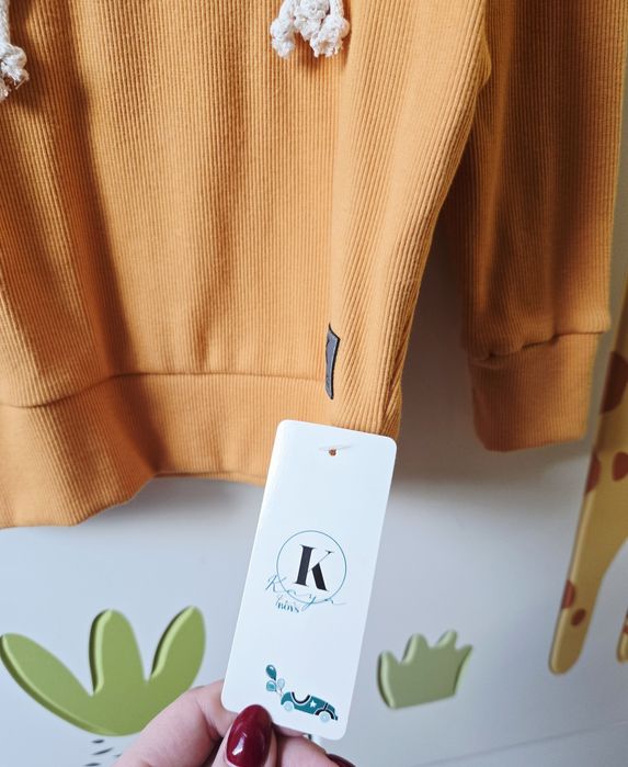 Bluza prążkowa od Kaya, rozm. 98
