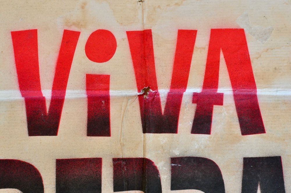 Cartaz/poster de cinema/filme E Viva a Liberdade (Et Vive la Liberté!)