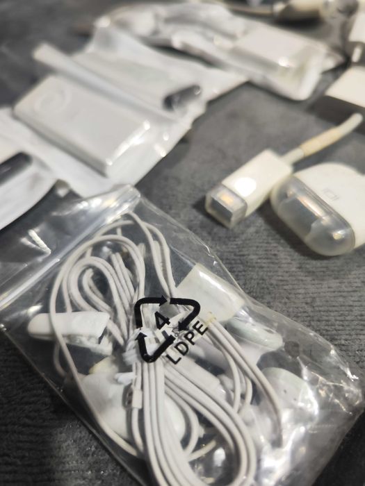 Genuine Apple Remote For Ipod Imac Macbook Pro Mac Mini 3 unidades