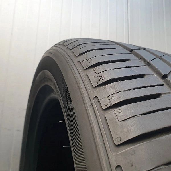 Opona letnia Hankook Ventus S1 evo2 SUV K117A 235/50R19/99 V rant ochr