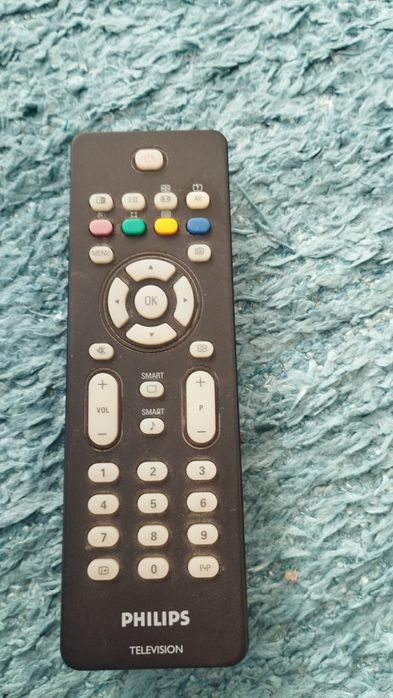 Televisor plano e panorâmico
32PFL5322/10. Este televisor proporciona