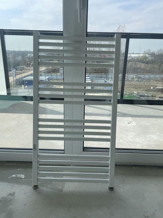 Grzejnik lazienkiwy jak nowy po demontazu