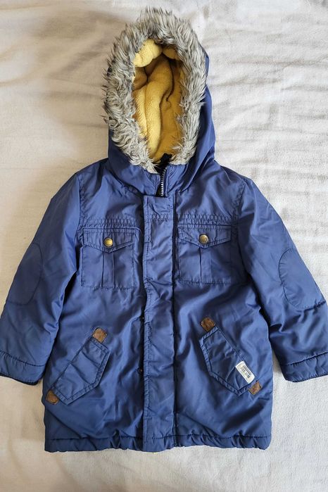 Курточка на хлопчика carters